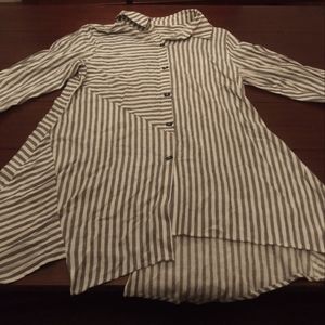 Soft Surroundings "Standout Shirt" Tunic Style 27759 Asymmetrical Hem Size Large